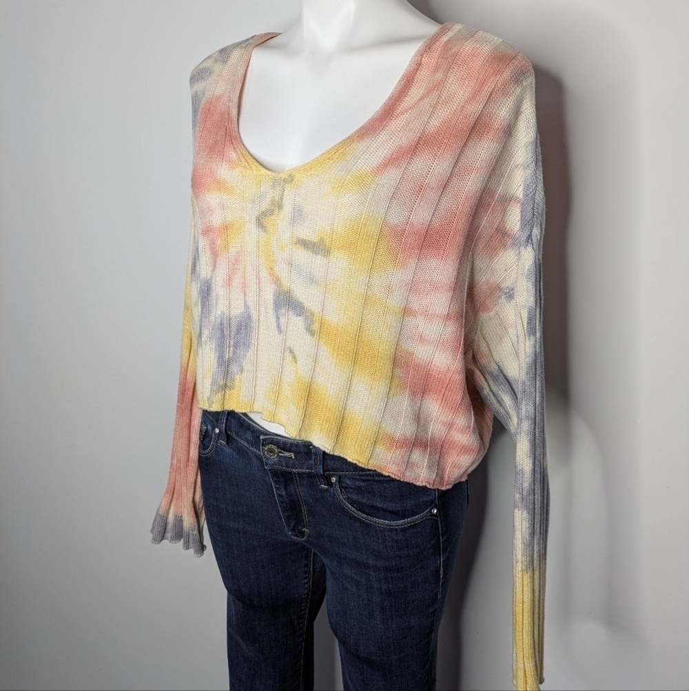 American Eagle Yellow Blue Pink Tie Dye Low Cut Neck Long Sleeve Crop Sweater S - Picture 2 of 8